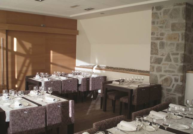 Espaciosas habitaciones en Hotel & Spa La Collada. El entorno más romántico con nuestra oferta en Girona